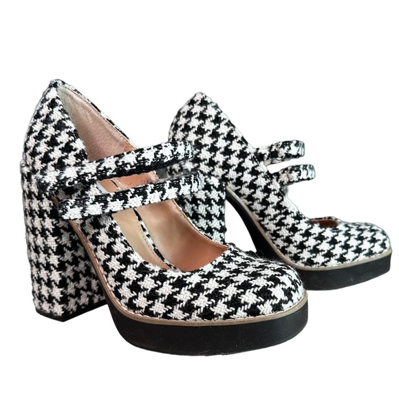 Steve Madden | Black and White Tweed Houndstooth Twice Mary Jane Pump Size 7 - Picture 1 of 10